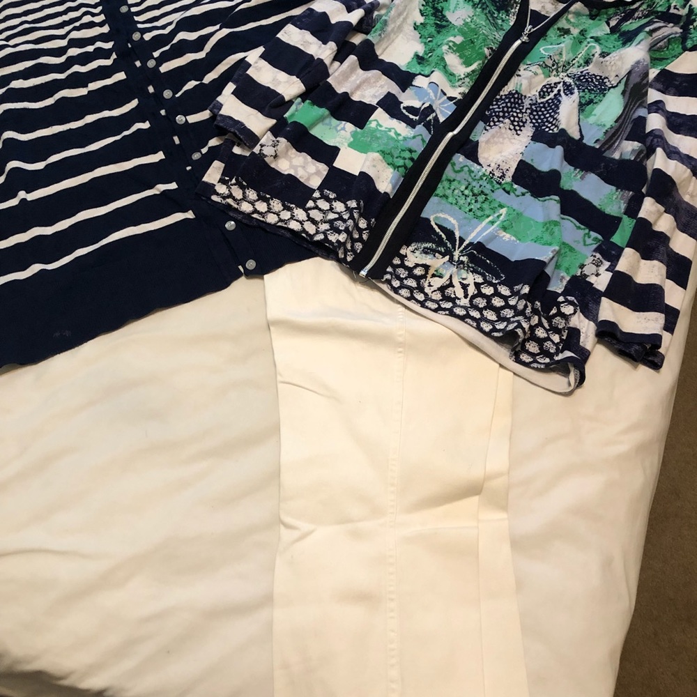 Pants, top/sweater